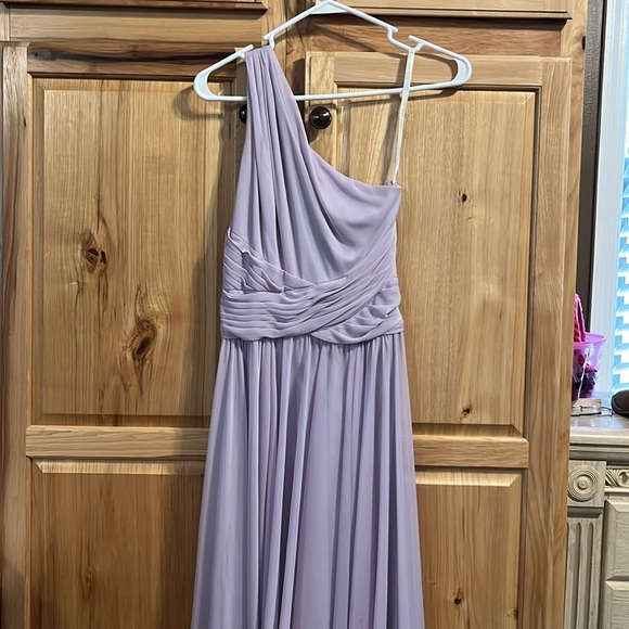 David’s Bridal Mesh One-Shoulder Dress with Full Skirt Iris color Size 0 - Picture 8 of 10